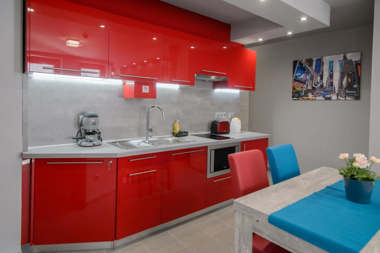 Hr Apartmanhaz إغير المظهر الخارجي الصورة